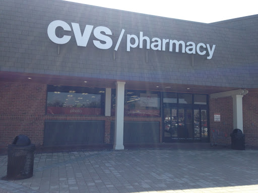 CVS, 9871 Georgetown Pike, Great Falls, VA 22066, USA, 