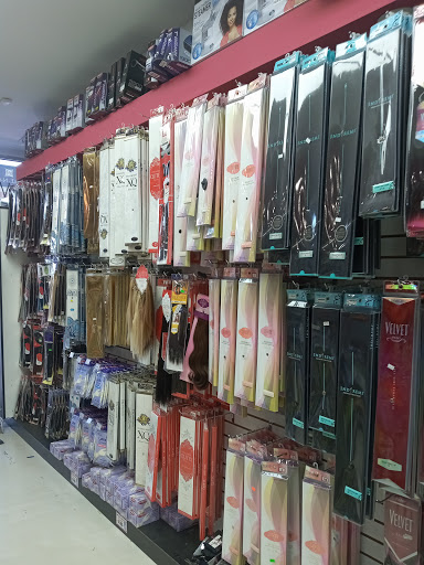 Beauty Supply Store «BSW BEAUTY SUPPLY MATTAPAN», reviews and photos, 1595 Blue Hill Avenue, Mattapan, MA 02126, USA