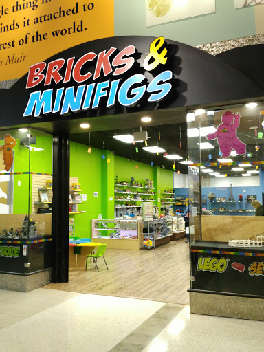 Shopping Mall «Cedar Hills Crossing», reviews and photos, 3205 SW Cedar Hills Blvd, Beaverton, OR 97005, USA