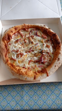 Plats et boissons du Pizzas à emporter OH MY PIZZ' - Kiosque 24/24 à Touques - n°3