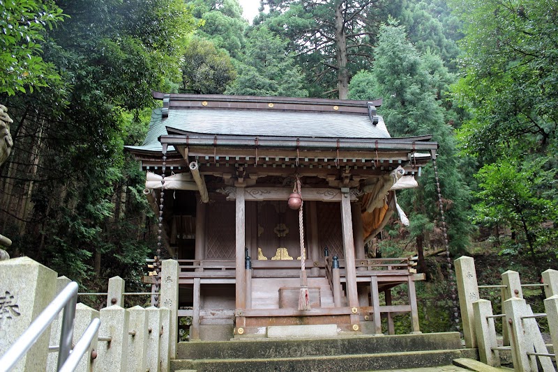 大浦八幡神社