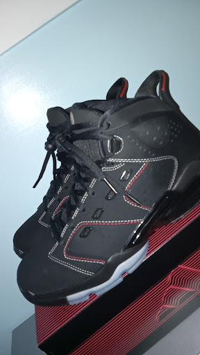 Shoe Store «Finish Line», reviews and photos, 4801 Outer Loop a256, Louisville, KY 40219, USA