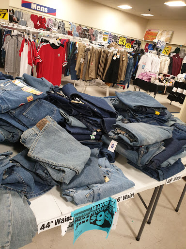 Discount Store «Roses», reviews and photos, 501 Adams Ave, Philadelphia, PA 19120, USA