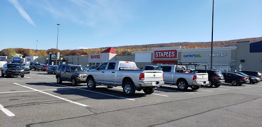 Office Supply Store «Staples», reviews and photos, 453 Arena Hub Plaza, Wilkes-Barre, PA 18702, USA