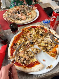 Plats et boissons du Restaurant italien Pizza Fresca à Thonon-les-Bains - n°2