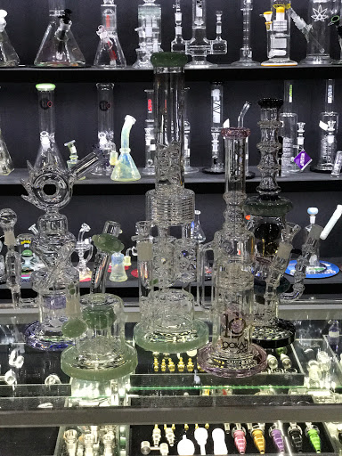 Vaporizer Store «ROCK N ROLL IT SMOKE SHOP AND VAPE SHOP», reviews and photos, 11750 Barker Cypress Rd, Cypress, TX 77433, USA