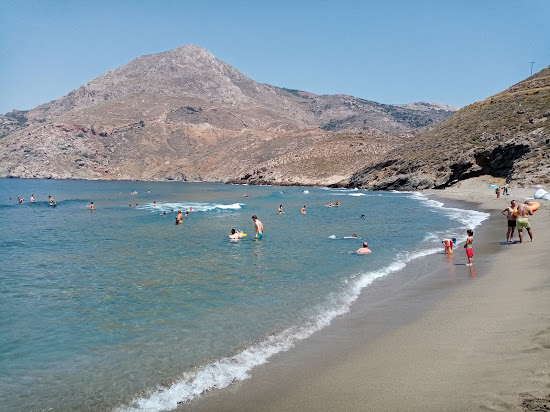 Marmari beach