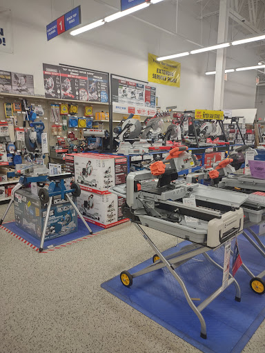 Hardware Store «Harbor Freight Tools», reviews and photos, 7089 S Orange Blossom Trail, Orlando, FL 32809, USA