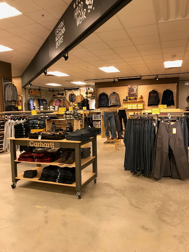 Outdoor Sports Store «Eastern Mountain Sports», reviews and photos, 281 Daniel Webster Hwy, Nashua, NH 03060, USA