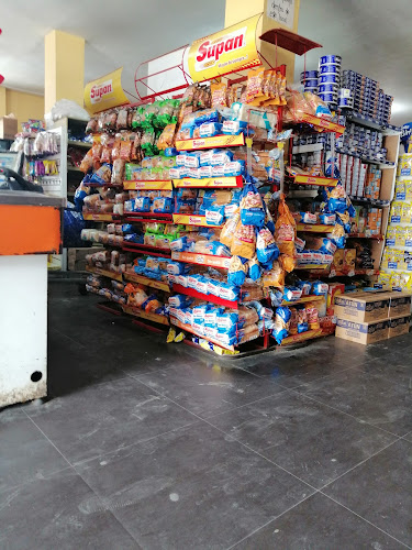 Opiniones de Dist. González y Conpañia en Camilo Ponce Enriquez - Supermercado