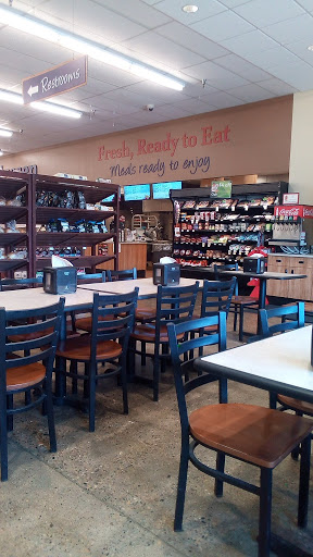 Grocery Store «Family Fare Supermarket», reviews and photos, 724 N University Dr, Fargo, ND 58102, USA