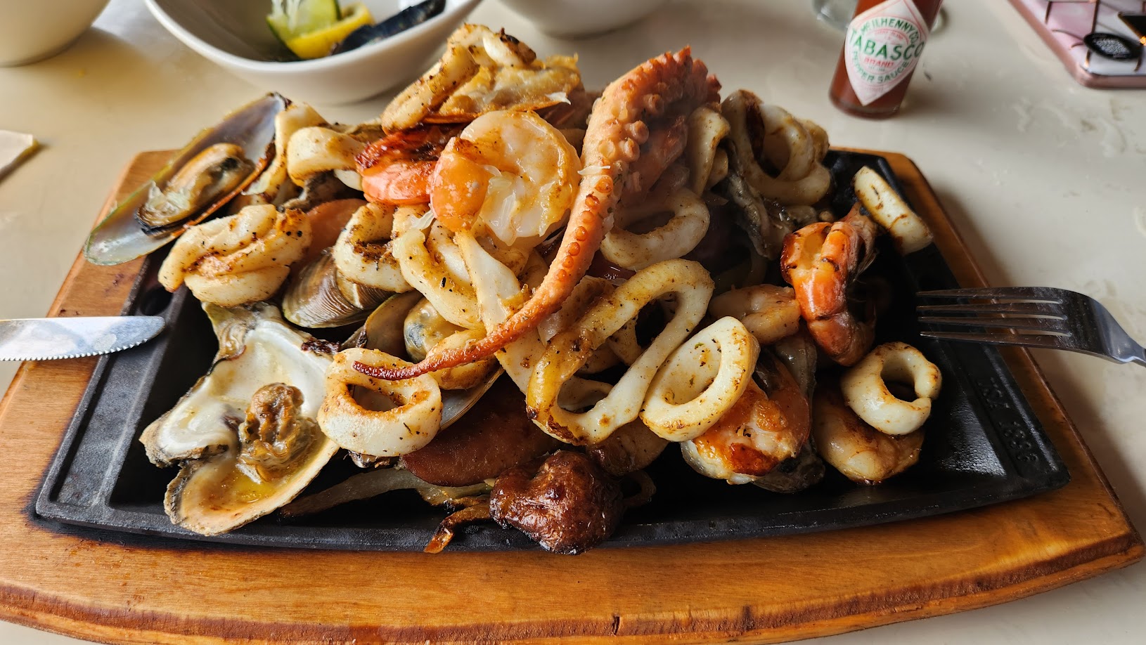 Casablanca Seafood Bar & Grill
