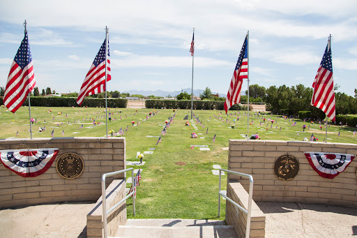 Holy Cross Cemetery