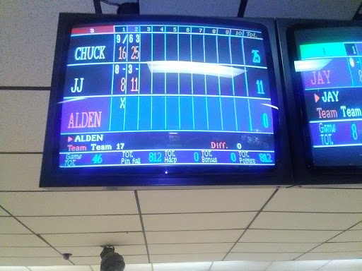 Bowling Alley «Amity Bowl», reviews and photos, 30 Selden St, Woodbridge, CT 06525, USA