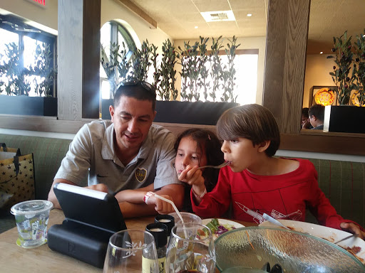 Shopping Mall «Orlando Fashion Square», reviews and photos, 3201 E Colonial Dr, Orlando, FL 32803, USA