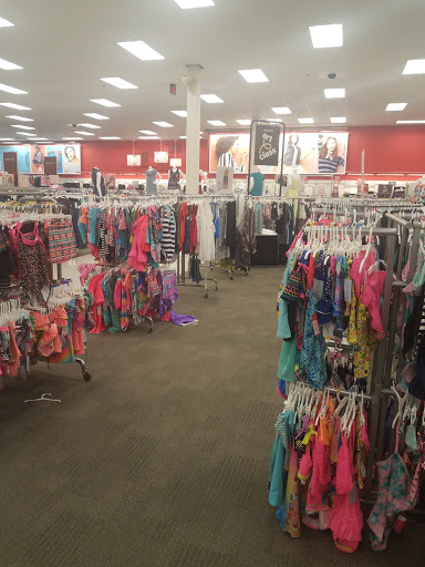 Department Store «Target», reviews and photos, 200 W Orangethorpe Ave, Fullerton, CA 92832, USA