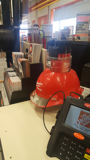 Home Improvement Store «The Home Depot», reviews and photos, 795 Veterans Pkwy, Normal, IL 61761, USA
