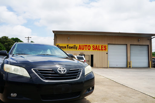 Used Car Dealer «Brown Family Auto Sales», reviews and photos, 6510 N Shepherd Dr, Houston, TX 77091, USA