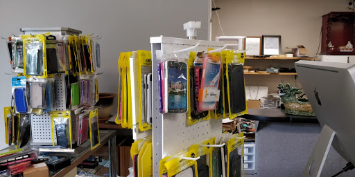 Cell Phone Store «iFaifo», reviews and photos, 417 W Broad St, Falls Church, VA 22046, USA