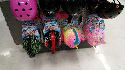 Sporting Goods Store «Big 5 Sporting Goods - Folsom», reviews and photos, 606 E Bidwell St, Folsom, CA 95630, USA