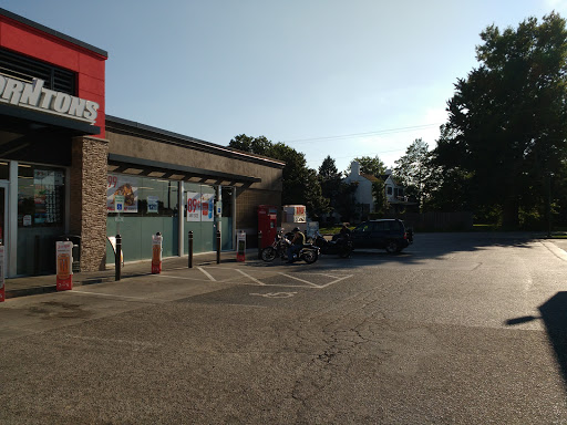 Gas Station «Thorntons», reviews and photos, 1830 Midland Trail, Shelbyville, KY 40065, USA