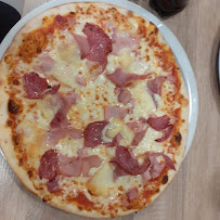 Plats et boissons du Pizzeria Pizza la Mama à Reims - n°17