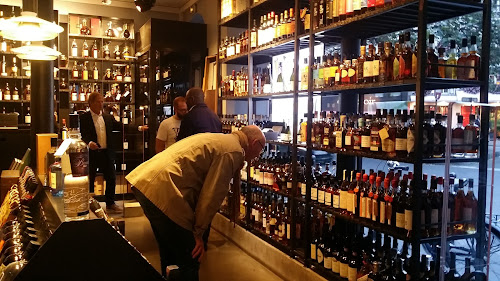 Magasin de vins et spiritueux La Maison du Whisky Odéon Paris
