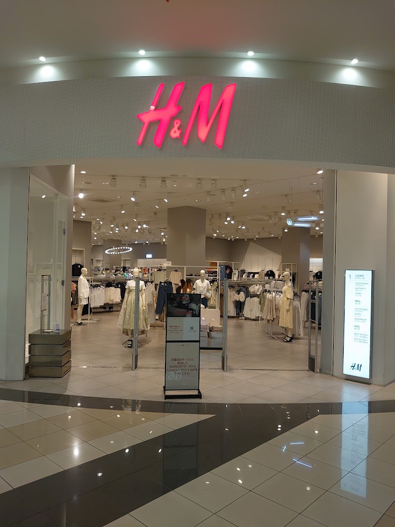 H&M イオンモール各務原店