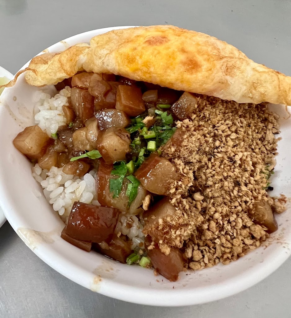 前金肉燥飯 的照片