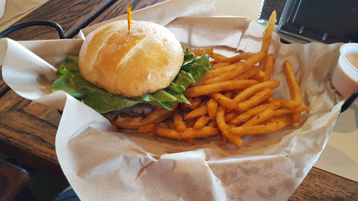 Bistro «Upper Crust Bistro & Grill», reviews and photos, 1360 7th St, Heyburn, ID 83336, USA