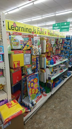 Dollar Store «Dollar Tree», reviews and photos, 39 N Lansdowne Ave #45, Lansdowne, PA 19050, USA