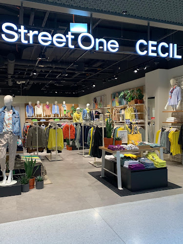 Street One Cecil Store