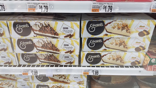 Shopping Mall «Jefferson Crossing Shopping Center», reviews and photos, 188 Flowing Springs Rd, Charles Town, WV 25414, USA