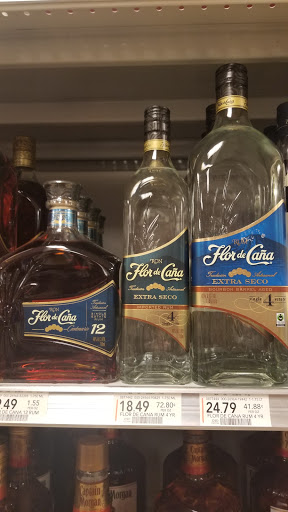 Liquor Store «Publix Liquors at Westlake Commons», reviews and photos, 1710 Sheridan St, Hollywood, FL 33020, USA