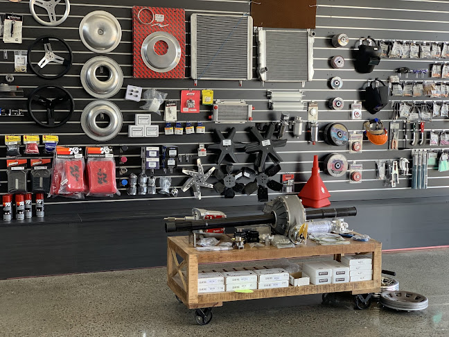 Reviews of Fast Lane Spares in Palmerston North - Car dealer