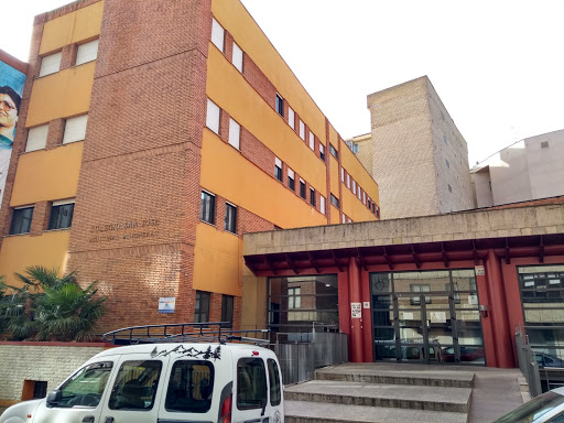 Colegio San José - Agustinas Misioneras en León