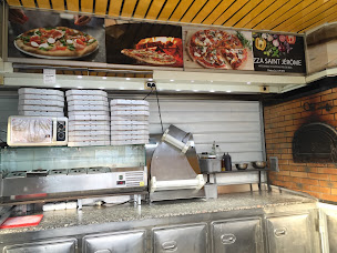 Photo n°42 de Pizza Saint Jérôme - Avenue Saint Jérôme Aix En Provence à Aix-en-Provence ()