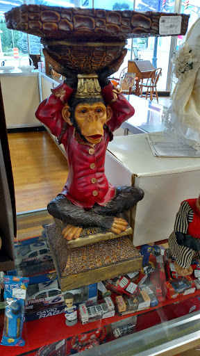 Antique Store «National Road Antique Mall», reviews and photos, 39 W Main St, Cambridge City, IN 47327, USA