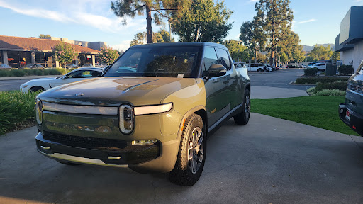 Ford Dealer «DCH Ford of Thousand Oaks», reviews and photos, 3810 Thousand Oaks Blvd, Westlake Village, CA 91362, USA