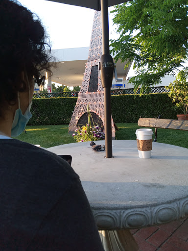 Coffee Shop «Le Boulevard», reviews and photos, 520 S Mooney Blvd, Visalia, CA 93277, USA