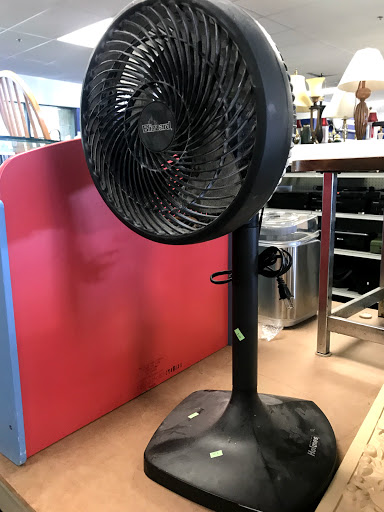 Thrift Store «Goodwill Thrift Store - Southside», reviews and photos, 8101 Southside Blvd #5, Jacksonville, FL 32256, USA