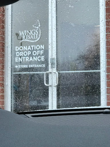 Thrift Store «WINGS Resale Store», reviews and photos, 300 W Golf Rd, Schaumburg, IL 60195, USA