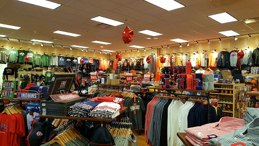 Sportswear Store «Rally House Parma», reviews and photos, 7891 W Ridgewood Dr, Parma, OH 44129, USA