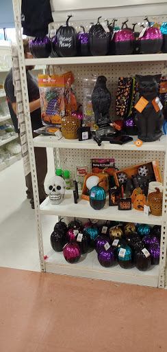 Thrift Store «Goodwill - Bloomington», reviews and photos