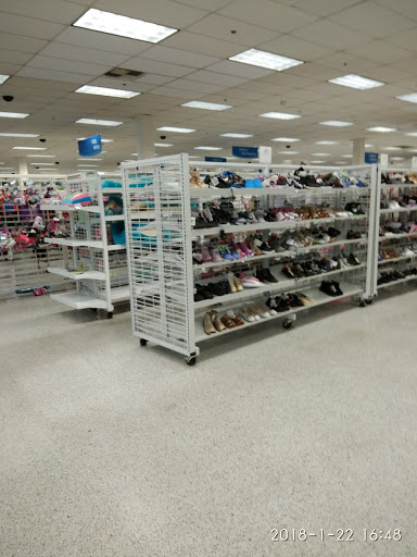 Clothing Store «Ross Dress for Less», reviews and photos, 4032 Grand Ave, Chino, CA 91710, USA