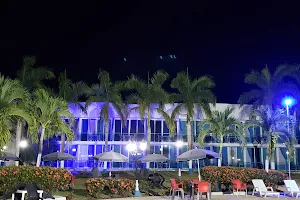 Hotel Restaurante Punta Del Sol image