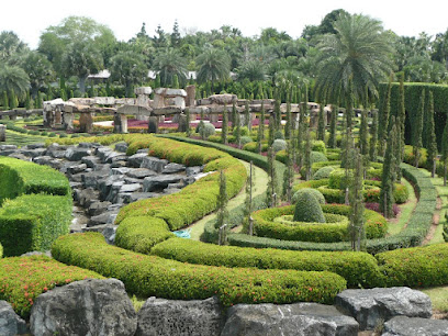 สวนนงนุชพัทยา Nongnooch Pattaya Garden Thailand