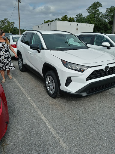 Toyota Dealer «Heritage Toyota Owings Mills», reviews and photos, 9801 Reisterstown Rd, Owings Mills, MD 21117, USA