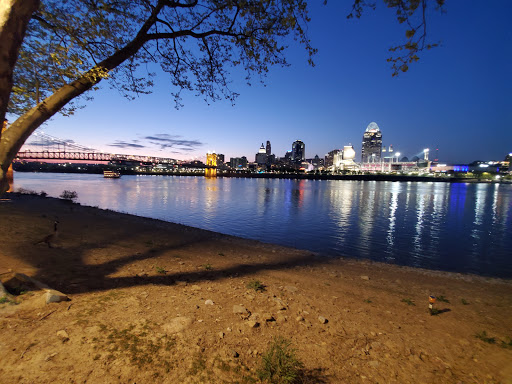 Park «George Rogers Clark Park», reviews and photos, 219 Riverside Dr, Covington, KY 41011, USA