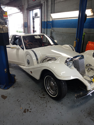 Used Car Dealer «Rose Automotive», reviews and photos, 110 N Erie Blvd, Hamilton, OH 45011, USA